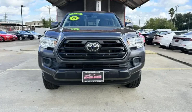 
								2019 TOYOTA TACOMA DOUBLE CAB SR PICKUP 4D 5 FT full									