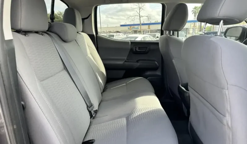 
								2019 TOYOTA TACOMA DOUBLE CAB SR PICKUP 4D 5 FT full									