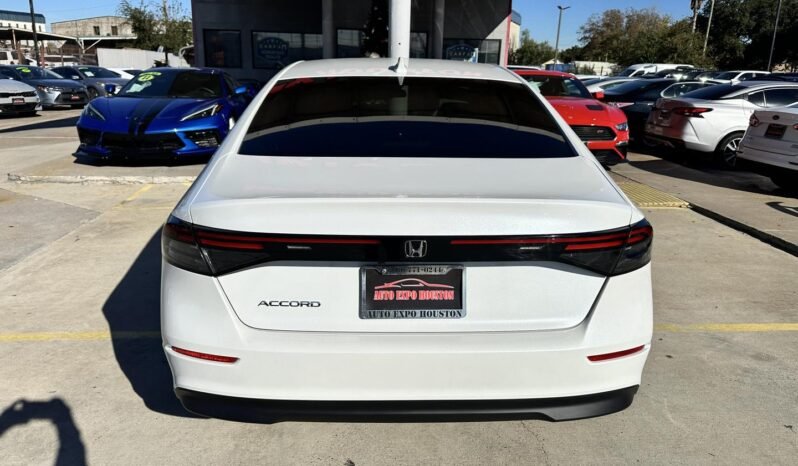 
								2023 HONDA ACCORD LX SEDAN 4D full									