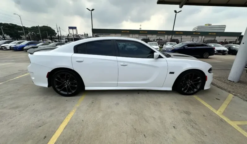 
								2020 Dodge Charger Scat Pack full									
