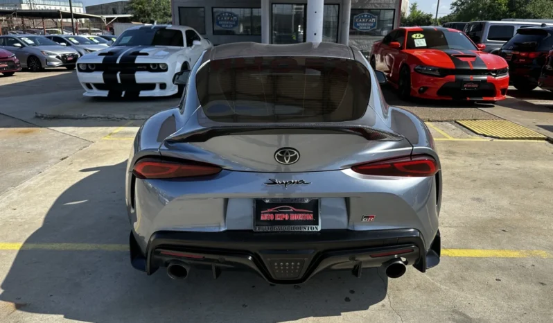 
								2021 Toyota Supra GR full									